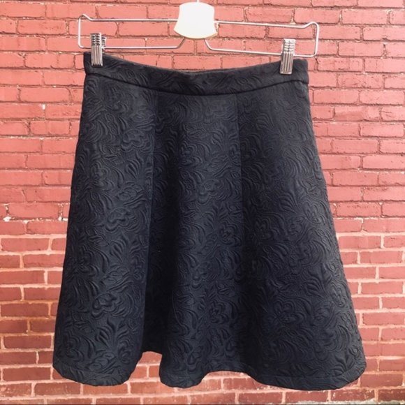 🍒 2/20$ Vero Moda Black Jacquard Skater Skirt - Picture 2 of 6